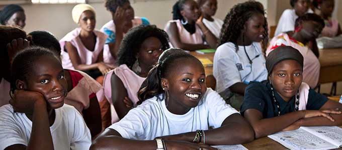 education-fille-afrique.jpg