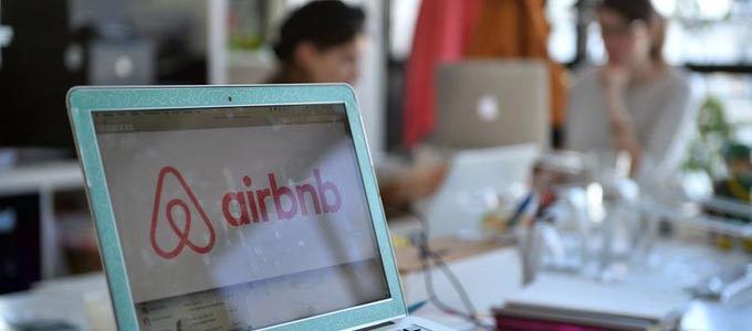 airbnb-site-afp.jpg