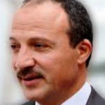 Habib Kchaou rassure sur le versement des subventions sociales