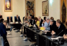 Séance de travail sur le dispositif de formation professionnelle dans le secteur du tourisme et de l’artisanat