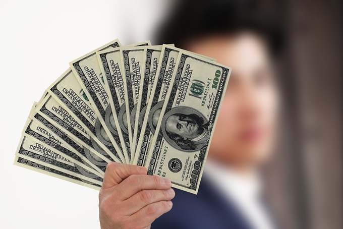 Dollar