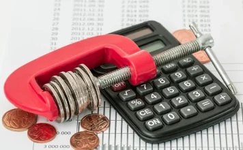 PLF 2027 Tunisie : la Commission des finances refuse de nouvelles taxes Budget