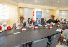 Le ministre de l’emploi rencontre l’ambassadeur de l’Union européenne en Tunisie