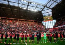 Bundesliga : Leverkusen bat Fribourg 2-0 et reste proche du Bayern