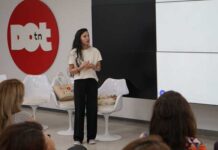 LA TUNISIE QUI GAGNE | TRIIIZA : Comment Jihene Souabni réinvente l’artisanat durable en Tunisie Gros plan sur un couffin en fibres naturelles orné de broderies colorées réalisées à partir de chutes de tissus recyclés, création signée TRIIIZA