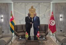 Tunisie–Togo : le chef de la diplomatie togolaise Robert Dussey en visite officielle à Tunis