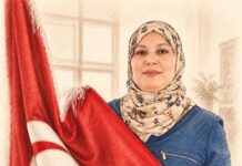 Portrait au crayon d’une femme tunisienne portant un hijab fleuri et tenant le drapeau national tunisien, sur fond ivoire.